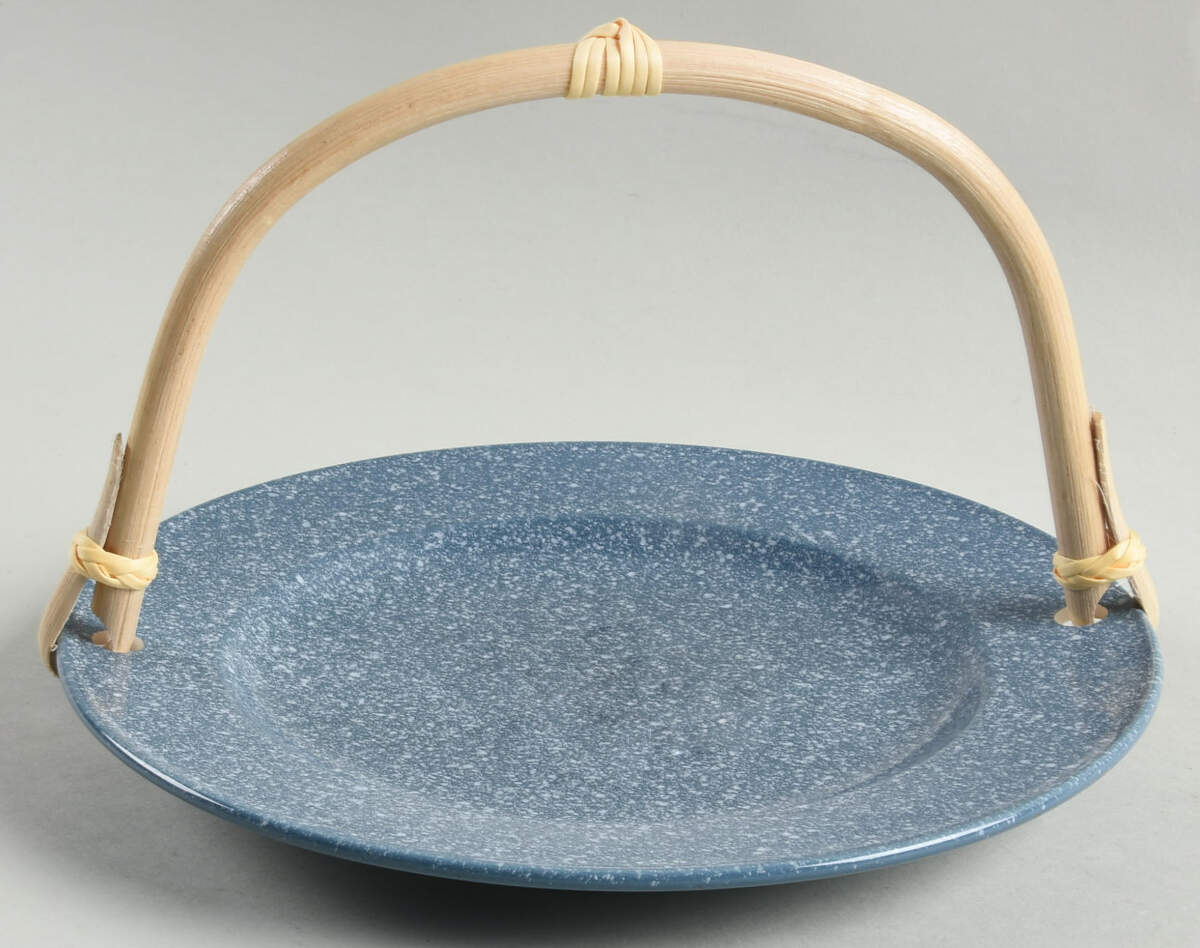 Ultrastone Country Blue 5 3/8"-5 5/8" Bamboo Handled Serving Plate  HC by Mikasa-1