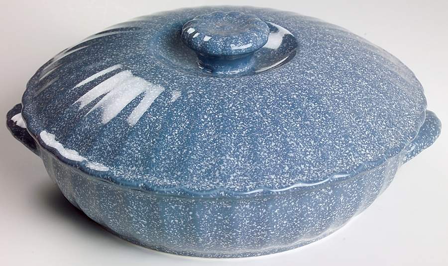 Ultrastone Country Blue 1.5 Qt Round Covered Casserole by Mikasa-1