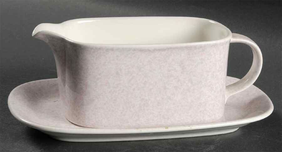 Ultrastone Pink Gravy Boat & Underplate by Mikasa-1