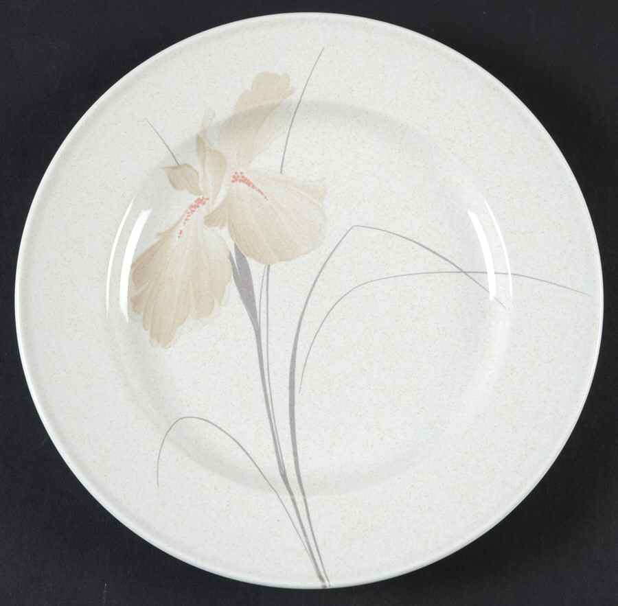 Upscale Salad Plate by Mikasa-1