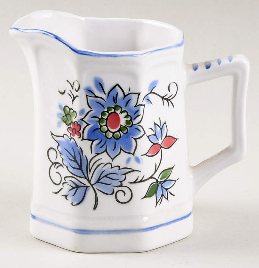 Valencia Creamer by Mikasa-1