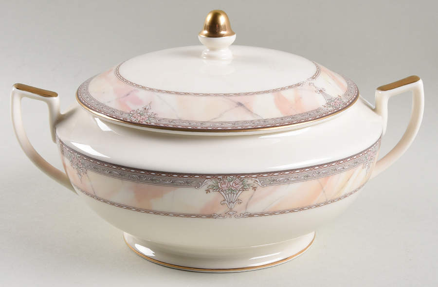 Venetian Marble Round Covered Vegetable by Mikasa-1