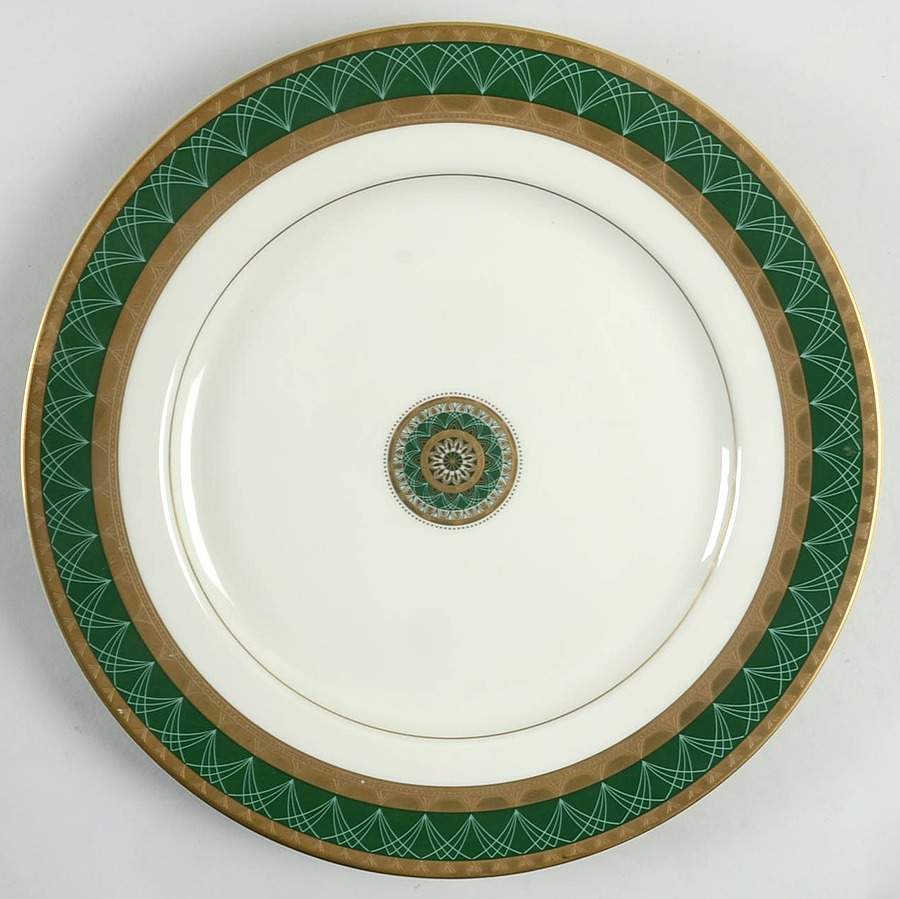 Ventana Emerald 12" Chop Plate (Round Platter) by Mikasa-1