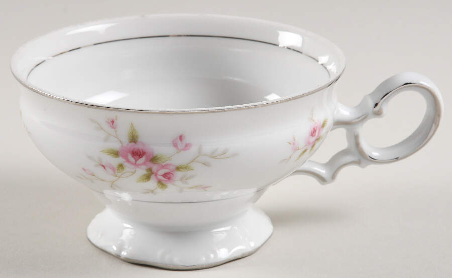 Versailles Footed Cup by Mikasa-1
