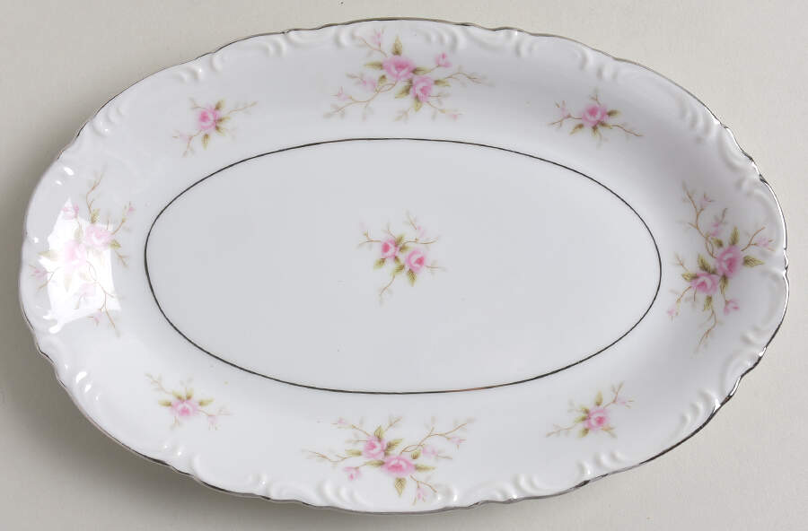 Versailles Relish/Gravy Underplate by Mikasa-1