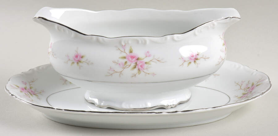 Versailles Gravy Boat & Underplate/Relish by Mikasa-1