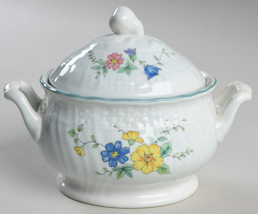 Victoria Sugar Bowl & Lid by Mikasa-1
