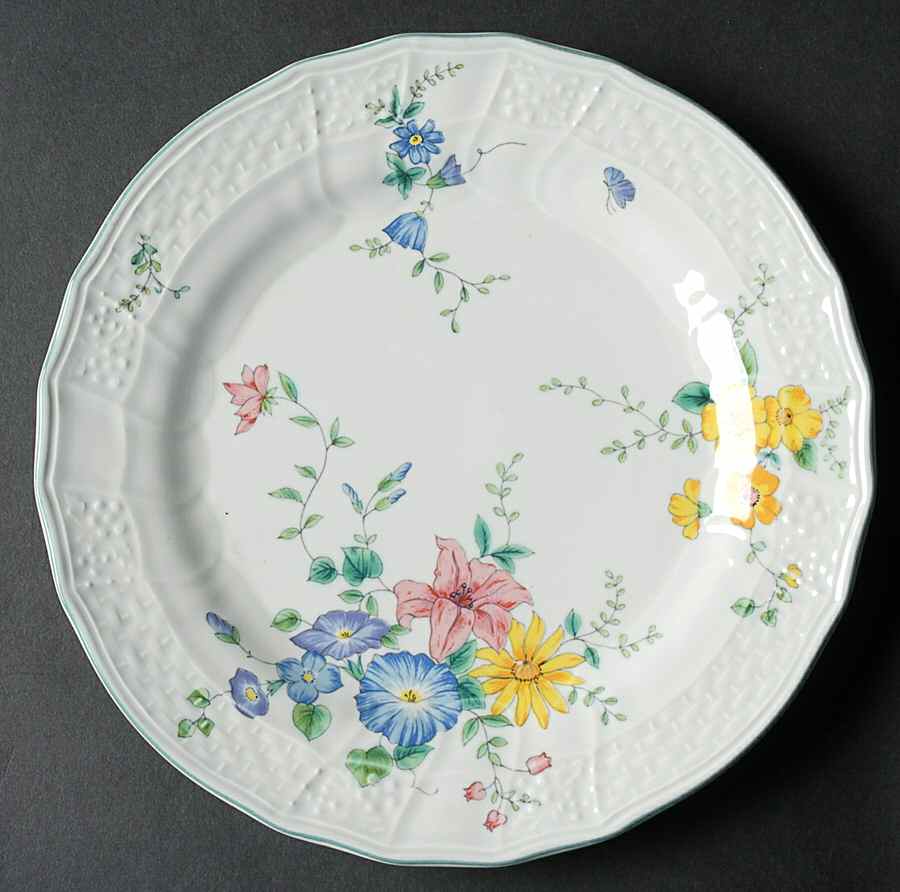 Victoria Salad Plate by Mikasa-1