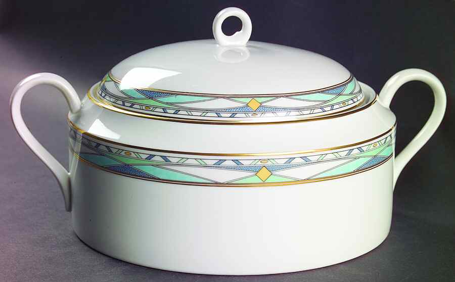 Vintage Gold 2 Qt Round Covered Casserole by Mikasa-1