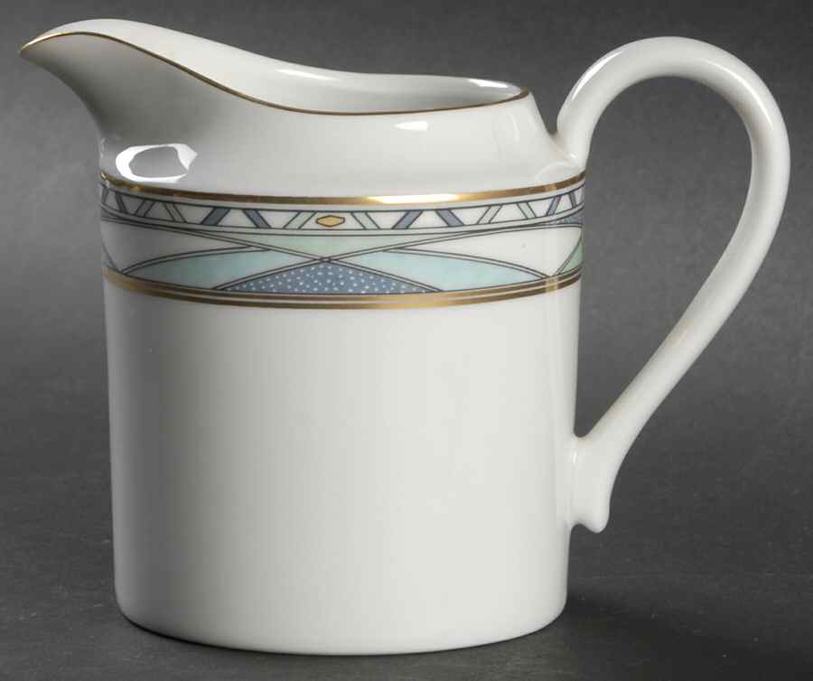 Vintage Gold Creamer by Mikasa-1