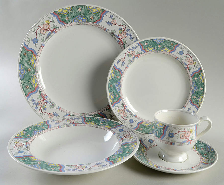 Villa Medici 5 Piece Place Setting by Mikasa-1