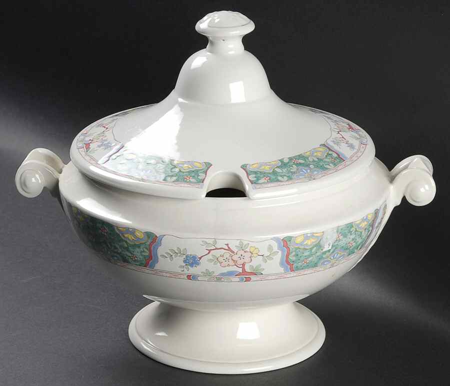 Villa Medici Tureen &  Lid by Mikasa-1