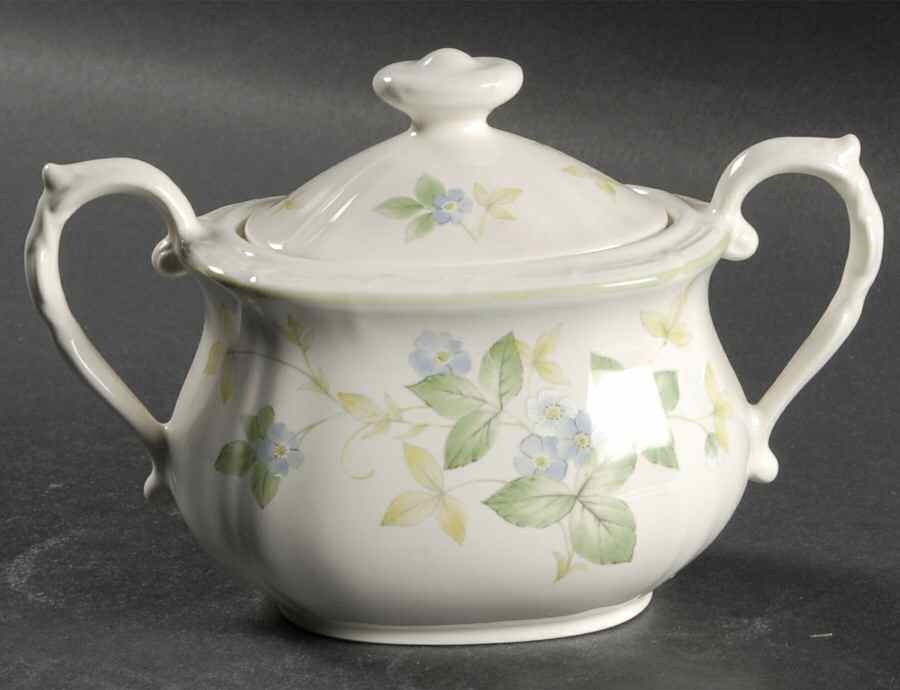 Violetta Sugar Bowl & Lid by Mikasa-1