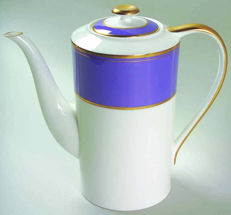 Violet Coffee Pot & Lid by Mikasa-1