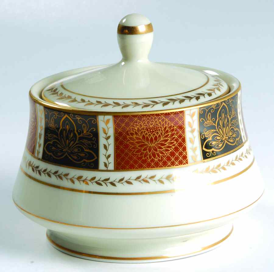 Villa Trianon Cinnabar Sugar Bowl & Lid by Mikasa-1