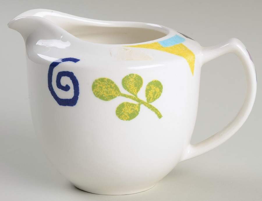 Vogue Creamer by Mikasa-1