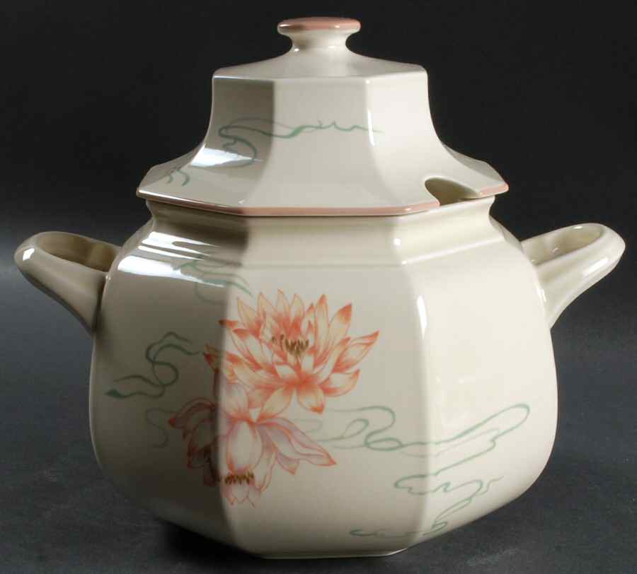 Water Lilies Peach Tureen &  Lid by Mikasa-1