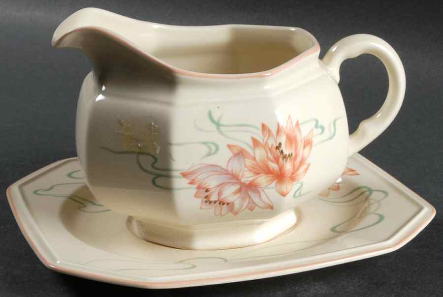 Water Lilies Peach Gravy Boat & Underplate by Mikasa-1