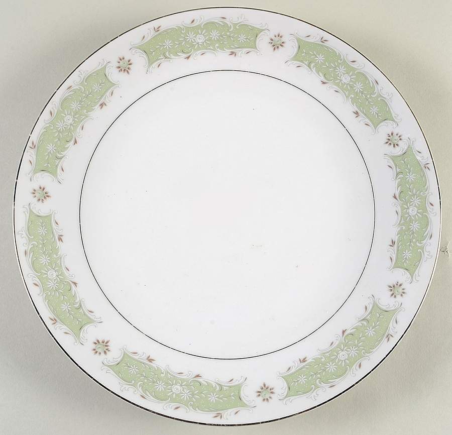 Waverly 11" Chop Plate (Round Platter) by Mikasa-1