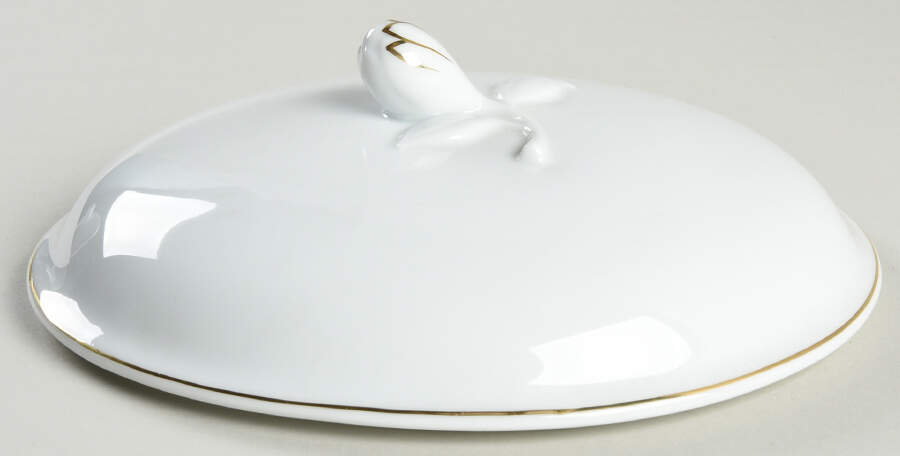 Wedding Band Gold Lid for 2 Quart Oval Covered Casserole by Mikasa-1