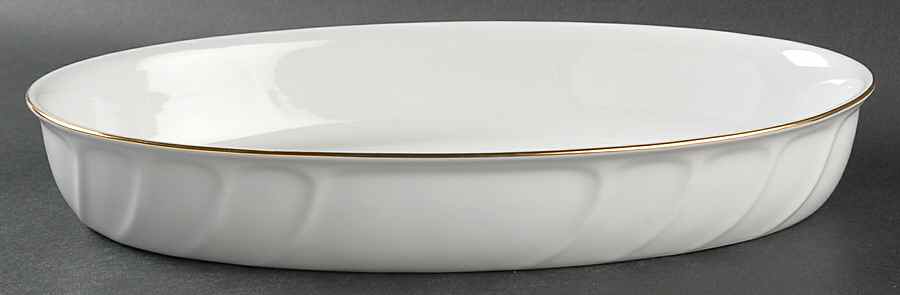 Wedding Band Gold 13" Oval Baker by Mikasa-1