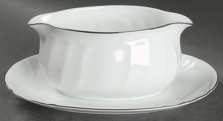 Wedding Band Platinum Gravy Boat & Underplate by Mikasa-1