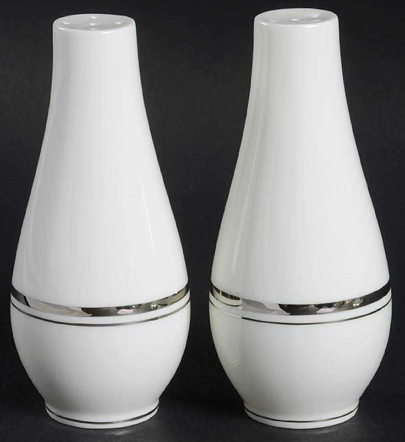 Wellesley Salt & Pepper Set by Mikasa-1