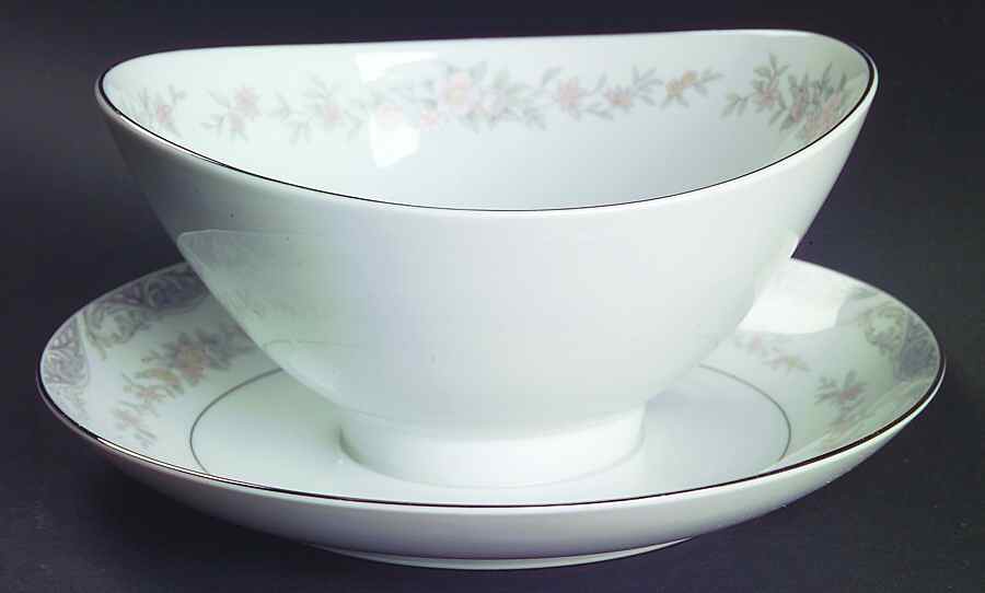 Westboro Gravy Boat with Attached Underplate by Mikasa-1