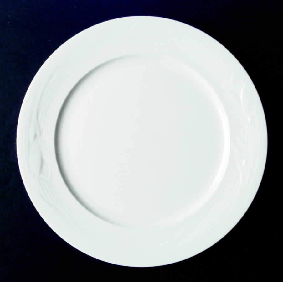 White Crocus Dinner Plate by Mikasa-1
