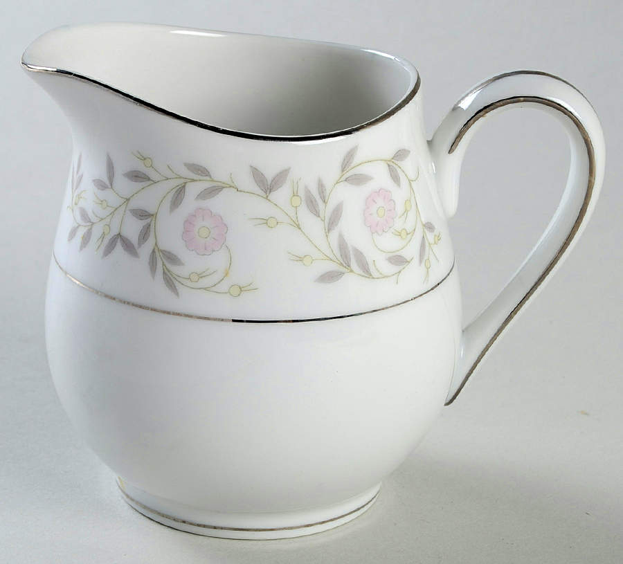 Whittier Creamer by Mikasa-1