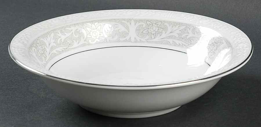 White Lace Rim Soup Bowl by Mikasa-1