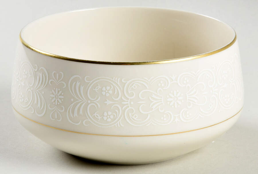 White Lace Gravy Boat by Mikasa-1