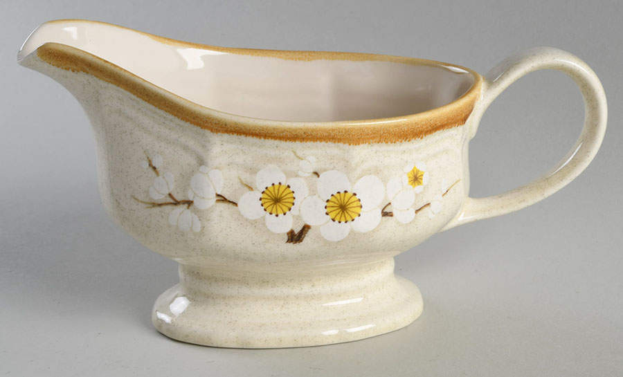 White Petals Gravy Boat by Mikasa-1