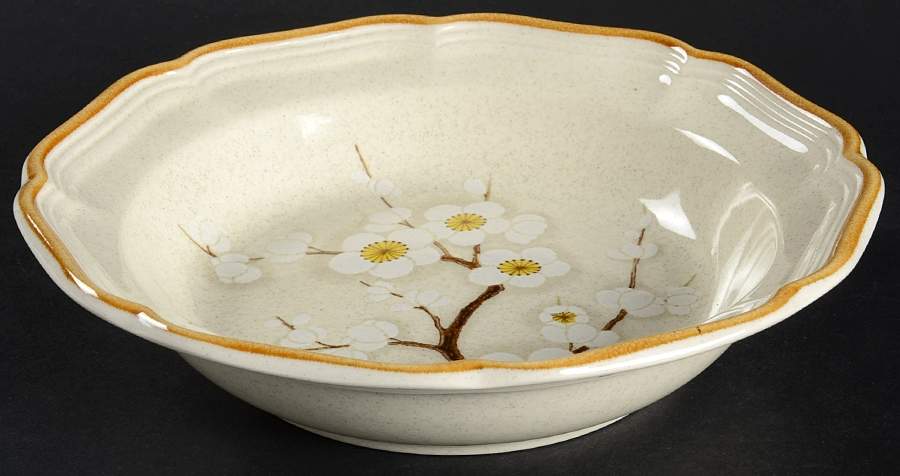 White Petals Soup/Cereal Bowl by Mikasa-1