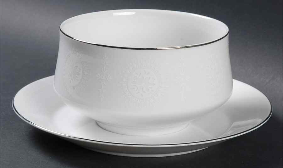 White Rose Gravy Boat with Attached Underplate by Mikasa-1