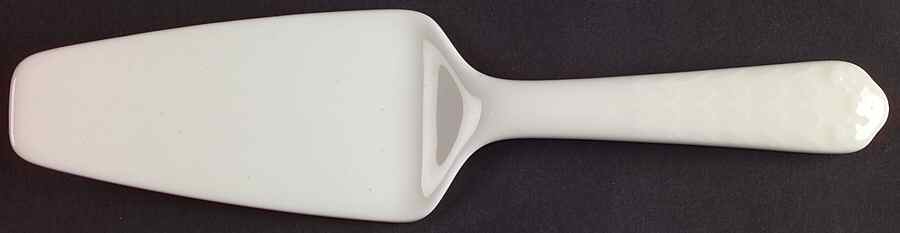 White Silk Solid Ceramic Pie/Cake Server by Mikasa-1