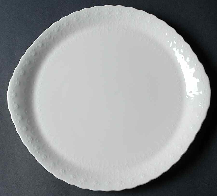 White Silk Handled Cake Plate by Mikasa-1