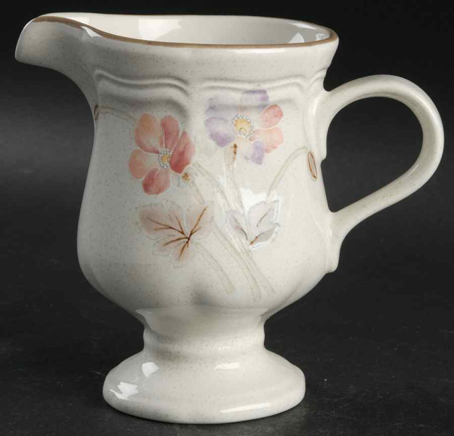 Wild Fields Creamer by Mikasa-1