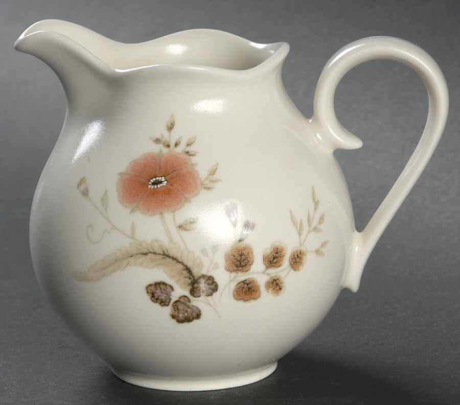 Wild Honey Creamer by Mikasa-1