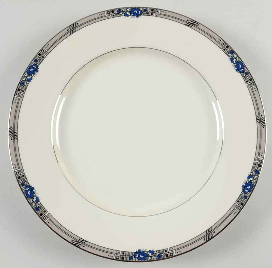 Wilshire 12" Chop Plate (Round Platter) by Mikasa-1