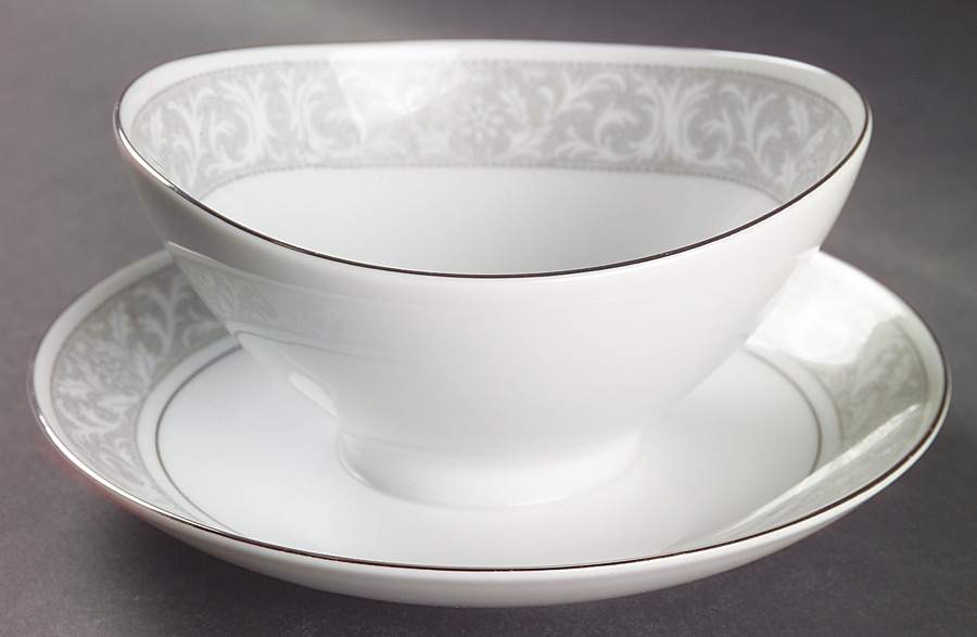 Winthrop Gravy Boat with Attached Underplate by Mikasa-1
