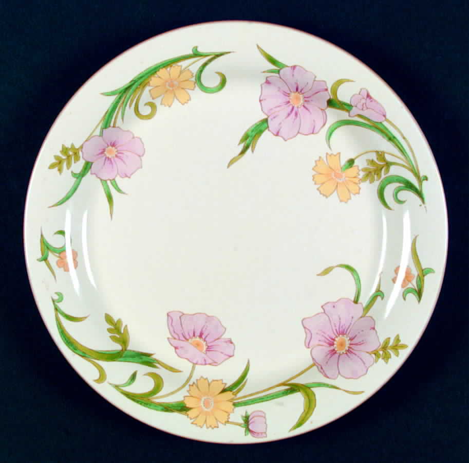 Winsome Dinner Plate by Mikasa-1