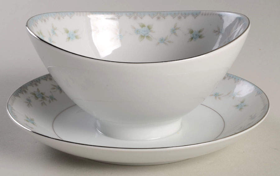 Winslow Gravy Boat with Attached Underplate by Mikasa-1
