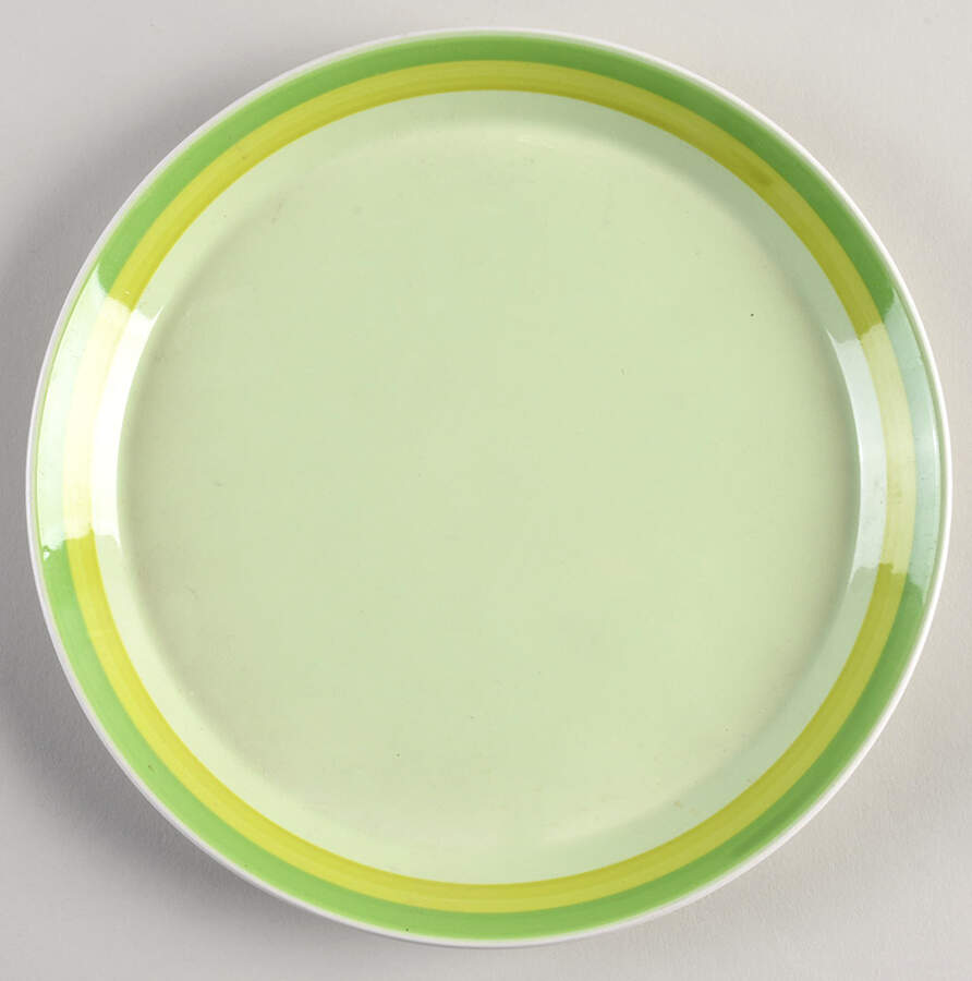 Wintergreen Luncheon Plate by Mikasa-1