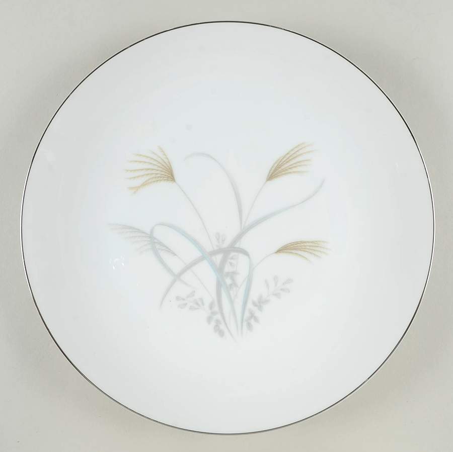 Will 'O Wisp 12" Chop Plate (Round Platter) by Mikasa-1