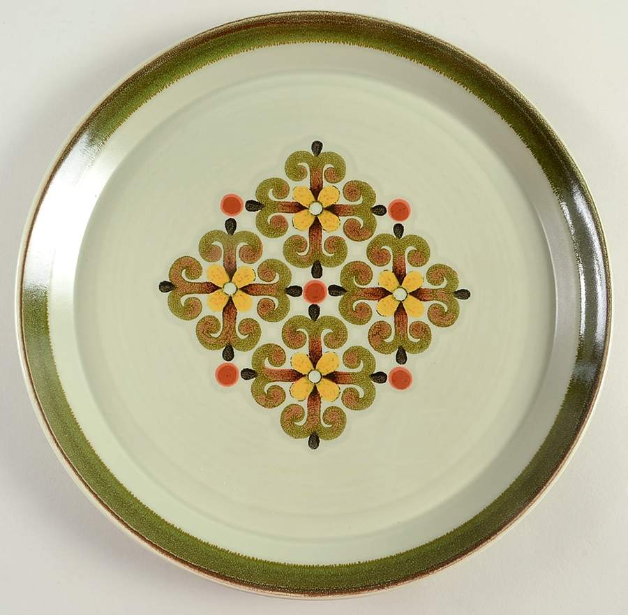 Woodstock 12" Chop Plate (Round Platter) by Mikasa-1
