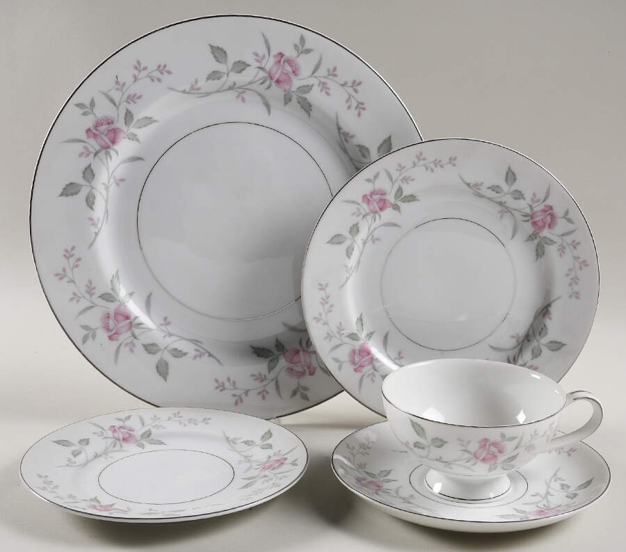 Yours Truly 5 Piece Place Setting by Mikasa-1