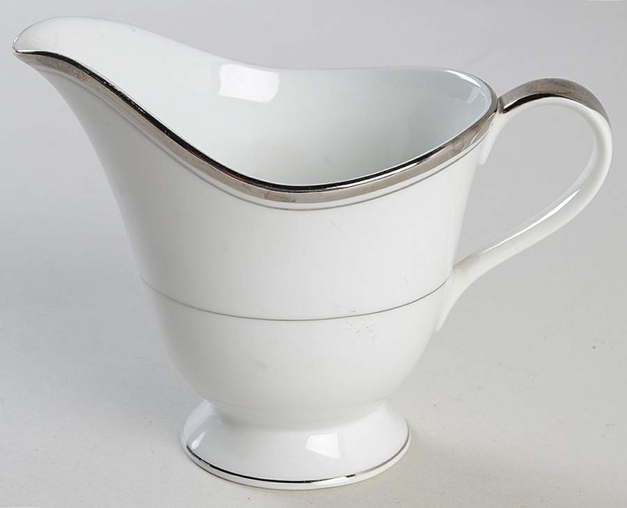 Noblesse (Platinum Trim) Creamer by Mimosa-1