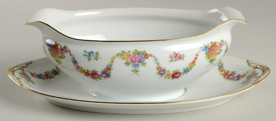 Aloha Gravy Boat with Attached Underplate by Mikado-1