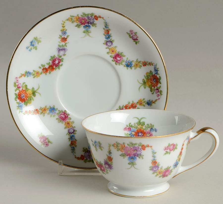 Aloha Footed Cup & Saucer Set by Mikado-1